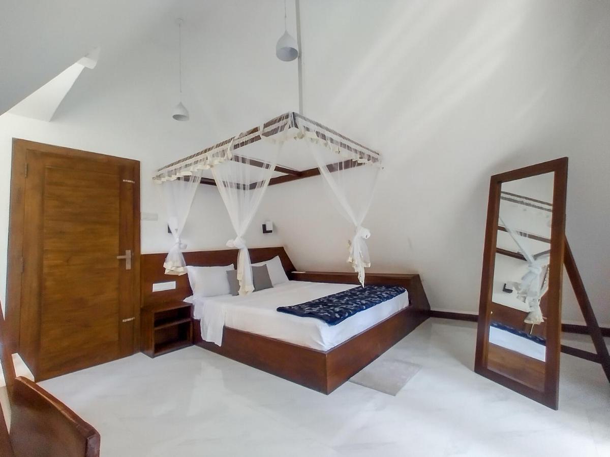 Hotel Once In Ella Esterno foto