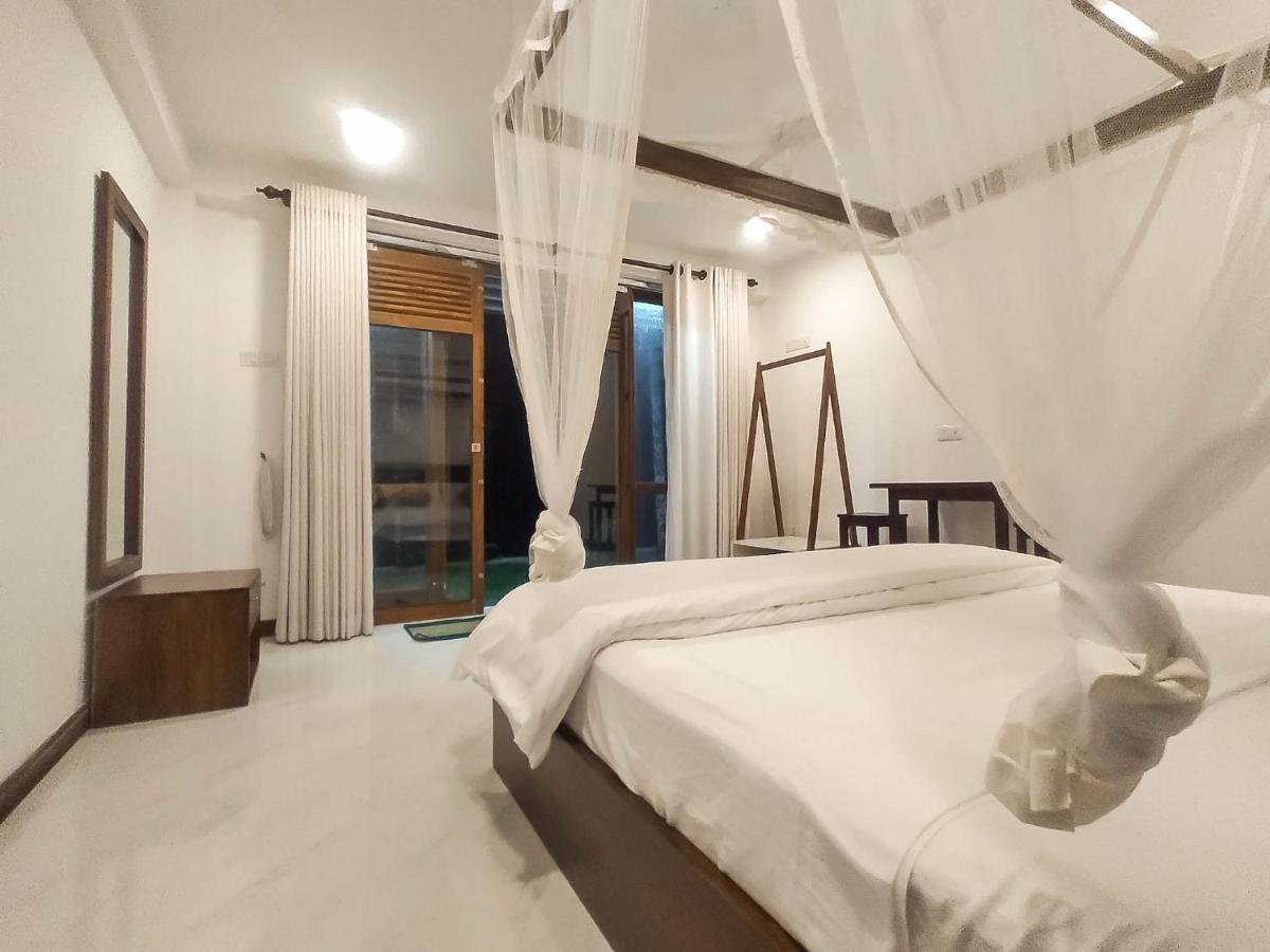 Hotel Once In Ella Esterno foto